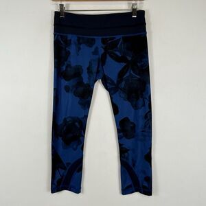 Lululemon Inspire II Blue Jumbo Inky Floral Crop Leggings Pants Women's Size 6